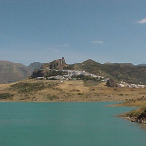 Zahara de la Sierra y Garganta Verde